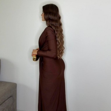 VESTIDO NUDO MANGA CHOCO