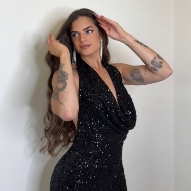 VESTIDO ESCOTE FLUIDO LENTEJUELAS NEGRO