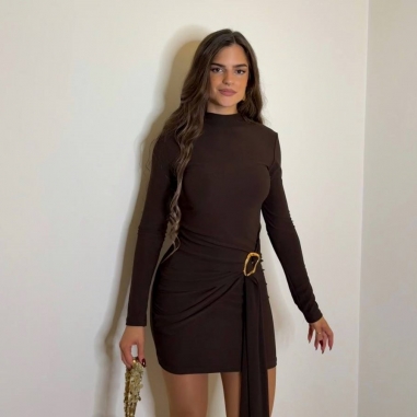 VESTIDO ACCESORIO + LAZADA CORTO CHOCO