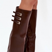 BOTA ALTA HEBILLAS CHOCO 2