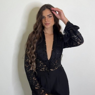 PREVENTA BODY ENCAJE ESCOTE V NEGRO