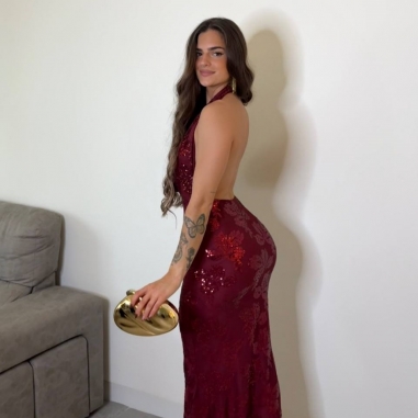 VESTIDO ESCOTE FLUIDO LENTEJUELAS VINO