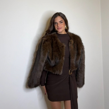 VESTIDO CORTO ACCESORIO + LAZADA CHOCO