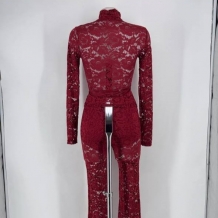 CONJUNTO ENCAJE VINO 2