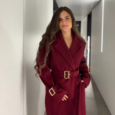 ABRIGO PAÑO CINTURÓN VINO