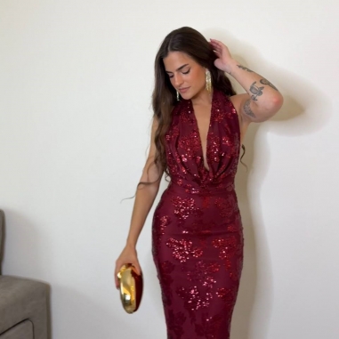 VESTIDO LENTEJUELAS ESCOTE FLUIDO VINO
