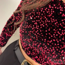 TOP LENTEJUELAS NEGRO/VINO