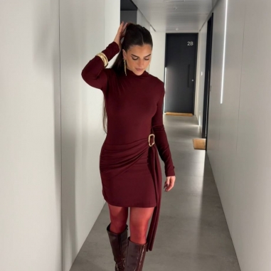 VESTICO CORTO ACCESORIO + LAZADA VINO