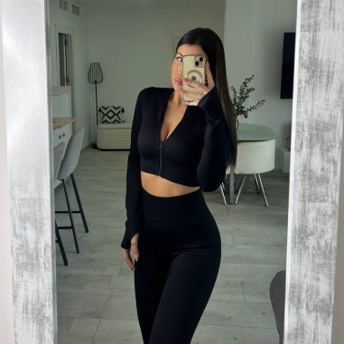 CONJUNTO DEPORTIVO NEGRO