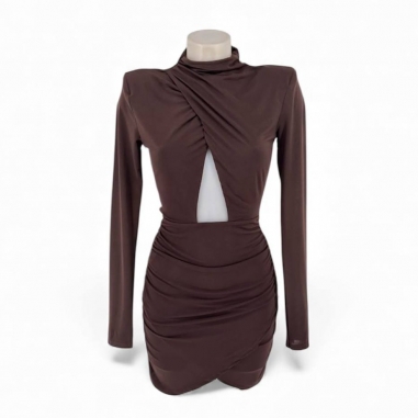 VESTIDO ABERTURA CORTO CHOCO