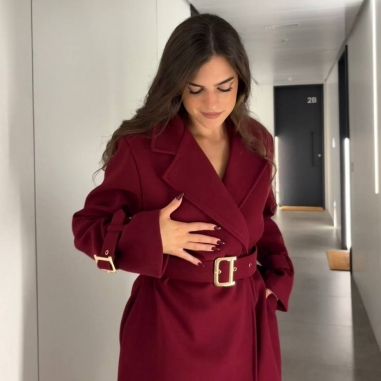 ABRIGO PAÑO CINTURÓN VINO