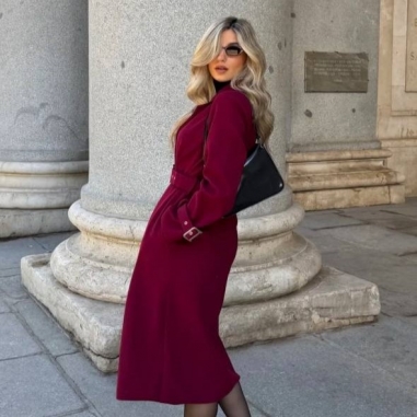 ABRIGO PAÑO CINTURÓN VINO