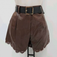 SHORT EFECTO PIEL ENCAJE CHOCO 2