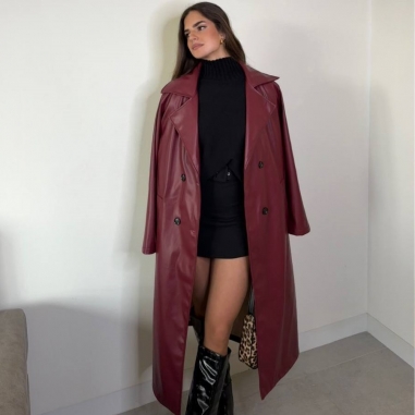 GABARDINA EFECTO PIEL VINO