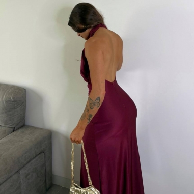 VESTIDO HALTER BURDEOS