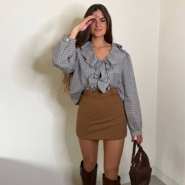 BLUSA CUADROS VOLANTITOS