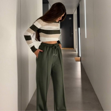 PANTALÓN DEPORTIVO CAMPANA VERDE MILITAR