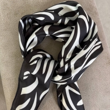 PAÑUELO ESTAMPADO BICOLOR 2