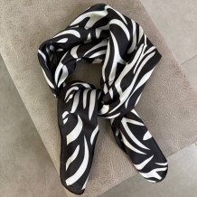 PAÑUELO ESTAMPADO BICOLOR