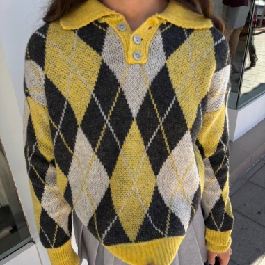 JERSEY ROMBOS GRIS Y AMARILLO