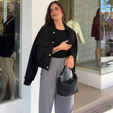 CHAQUETA BOMBER ANTELINA NEGRA