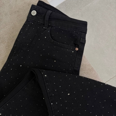 JEANS TACHAS NEGRO