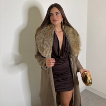 VESTIDO ESCOTE FLUÍDO CHOCO