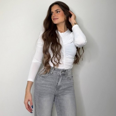 JEANS EFECTO LAVADO GRIS