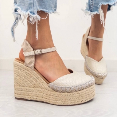 ESPARTEÑA CERRADA RELIEVE