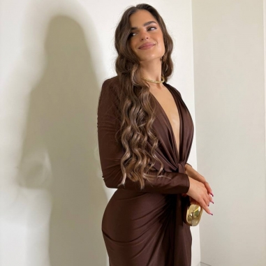 VESTIDO NUDO MANGA CHOCO