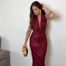 VESTIDO ESCOTE FLUÍDO...