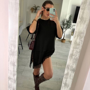 CAMISETA - VESTIDO ENCAJE ASIMÉTRICO...