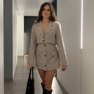 CONJUNTO TRAJE RAYAS TAUPÉ