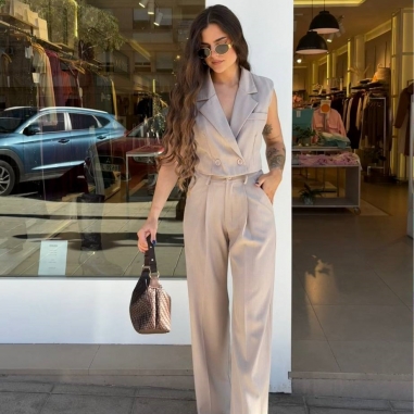 CONJUNTO TRAJE LARGO CHALECO TAUPÉ