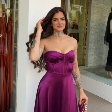 VESTIDO CORSET FLUÍDO CEREZA