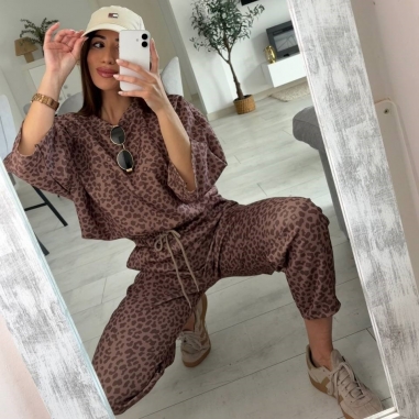 CONJUNTO ANIMAL PRINT CHOCO