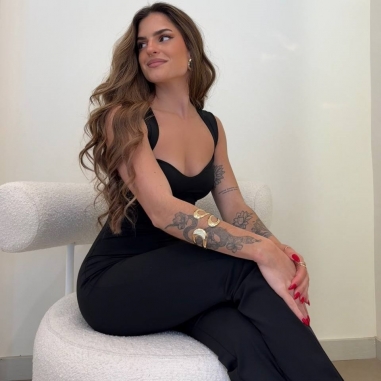 MONO ESCOTE DE CORAZÓN NEGRO