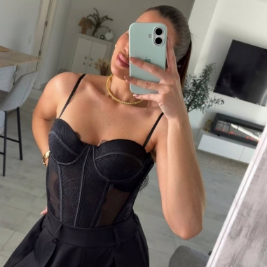 PREVENTA CORSET ENCAJE NEGRO