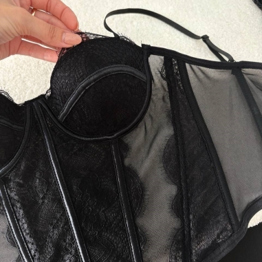 PREVENTA CORSET ENCAJE NEGRO