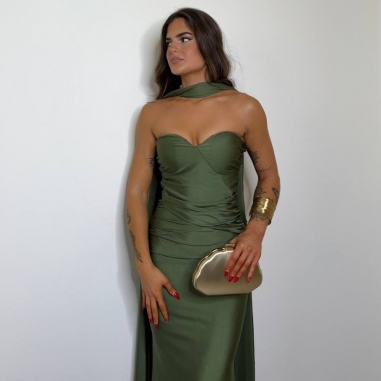 VESTIDO GARGANTILLA VERDE CAQUI