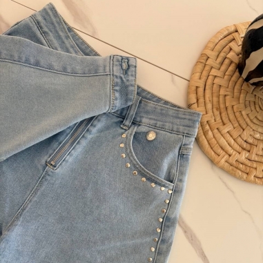 FALDA PANTALÓN VAQUERA TACHAS