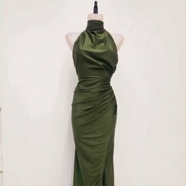 VESTIDO HALTER VERDE CAQUI