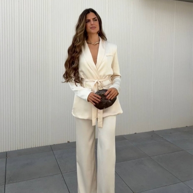 CONJUNTO TRAJE SATÉN CHAMPÁN