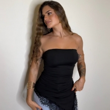 TOP ASIMÉTRICO ENCAJE NEGRO