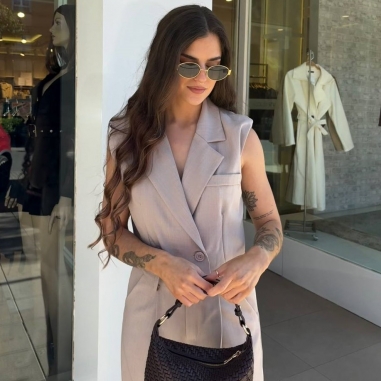 CONJUNTO TRAJE LARGO CHALECO TAUPÉ