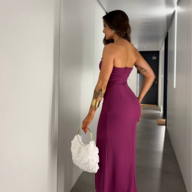 VESTIDO ESCOTE V CEREZA