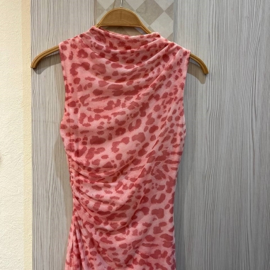 VESTIDO TUL ESTAMPADO SALMÓN