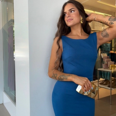 VESTIDO SIRENA LAZO PETRÓLEO