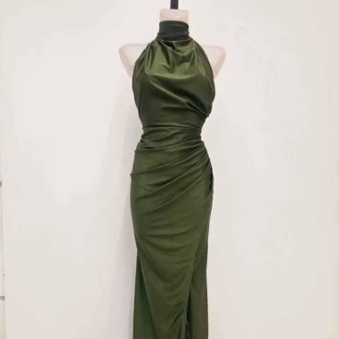 VESTIDO HALTER VERDE CAQUI