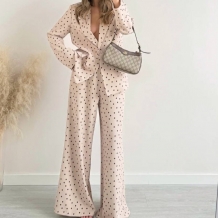 CONJUNTO TRAJE LUNARES 2